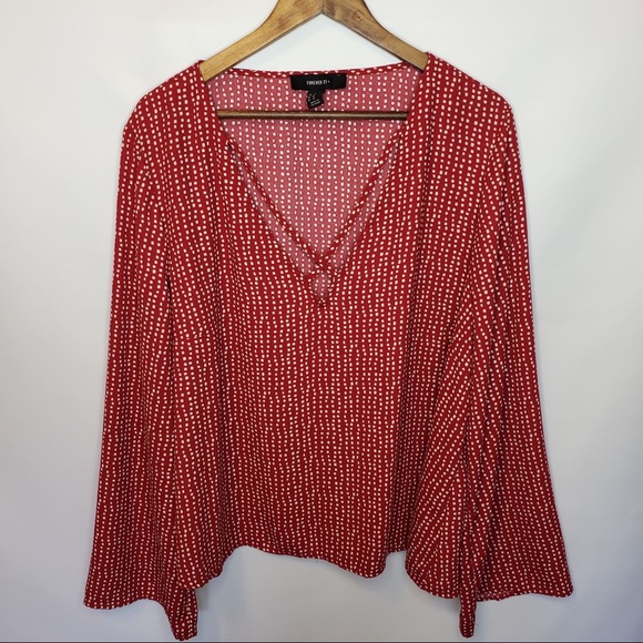 Forever 21 Plus Top Red Geo Print Caged V Neck - Picture 2 of 6